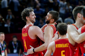 The end of an era: Gasol brothers retire from Spanish National Team