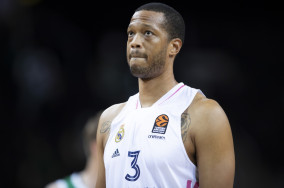 Chus Mateo on Anthony Randolph's injury: 'It looks ugly'