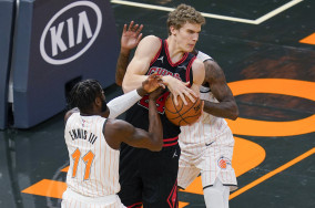 Report: Dallas Mavericks among the teams interested in Lauri Markkanen