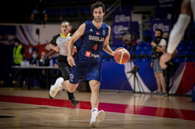 Milos Teodosic's wife dissatisfied after her husband was cut from Serbian NT