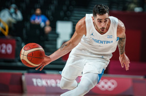 Knicks waive Argentinian guard Luca Vildoza