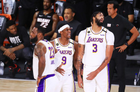 Lakers picked Rondo instead of Schroder, reducing Davis' frustration