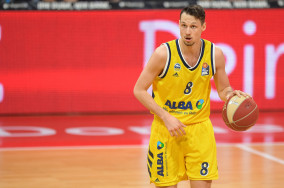 ALBA's Marcus Eriksson will be out for several weeks