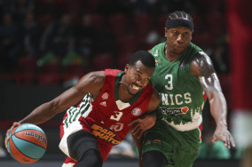 Errick McCollum drops 22 points as Loko blow out Slask to stay perfect