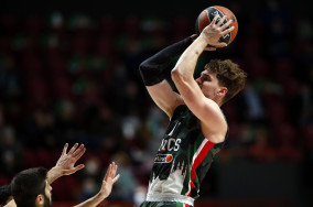 Mario Hezonja, John Brown help struggling UNICS survive Parma