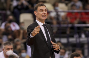 Bartzokas on Olympiacos demolishing Maccabi: 'Our ego was hurt in Istanbul'