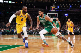 Splendid Jason Tatum shadows LeBron's return while Celtics ease past Lakers