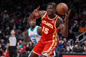 Clint Capela leads Hawks past Hornets for 4th straight win