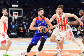 Vasilije Micic sinks game-winning free throws to help Efes edge out Zvezda