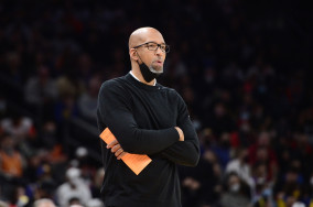 Monty Williams out of COVID protocol, rejoins Suns