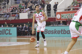 Efes aquire Egemen Guven in a trade deal with Bursaspor