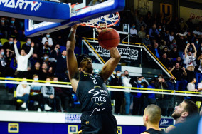 Lessort and LeDay propel Partizan to a dominant win over Hamburg