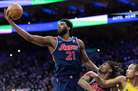 Joel Embiid powers 76ers to home win over LeBron-less Lakers