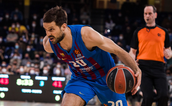 Laprovittola's long-distance recital topples Baskonia, brings Barcelona to the ACB top