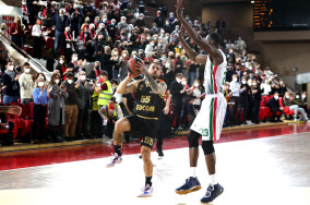 Mike James hits game winner, saves Monaco from UNICS's late comeback