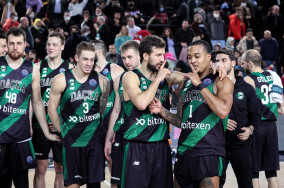 Darussafaka force Efes to fifth domestic loss, despite Tuncer's season-high