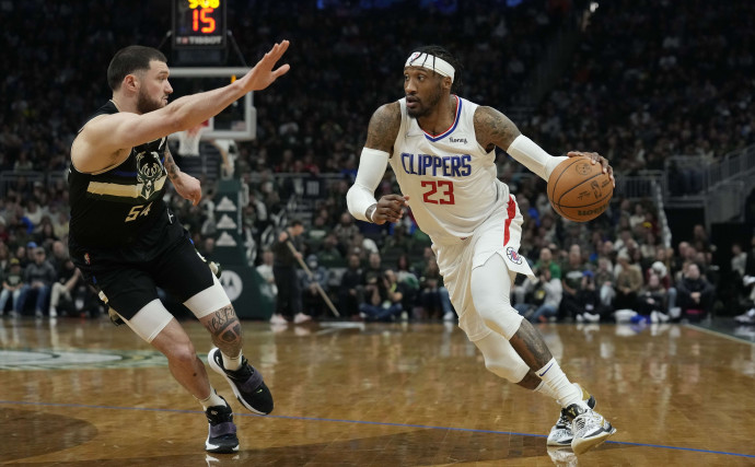 Clippers ride Covington's hot hand to bury Giannis-less Bucks with multiple records