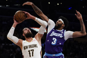 Lakers' stars return, but clutch Valanciunas and Pelicans emerge with key win