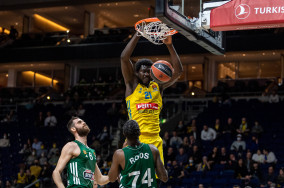 Dominant Christ Koumadje powers ALBA past Nedovic's Panathinaikos