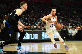 Suns G Landry Shamet (foot) misses practice