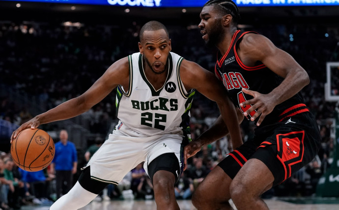 Injury woes continue in NBA playoffs as Khris Middleton sprains MCL