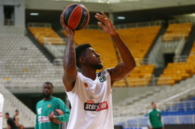 Galatasaray nearing a deal with former EuroLeague center Jehyve Floyd