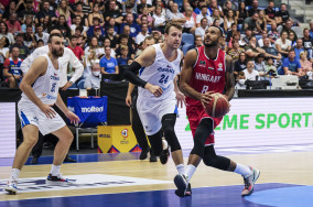 Adam Hanga pushes Hungary past the Czech Republic in a nail-biter