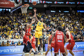 Maccabi take Tel Aviv derby, snap Hapoel's winning streak