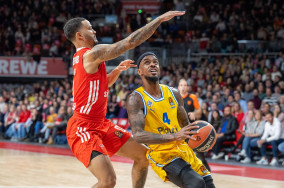 Lorenzo Brown's career-high 36 points not enough to overcome Bayern