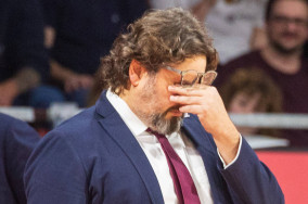 Andrea Trinchieri furious after a loss: 'Sorry, I don't give a s**t'