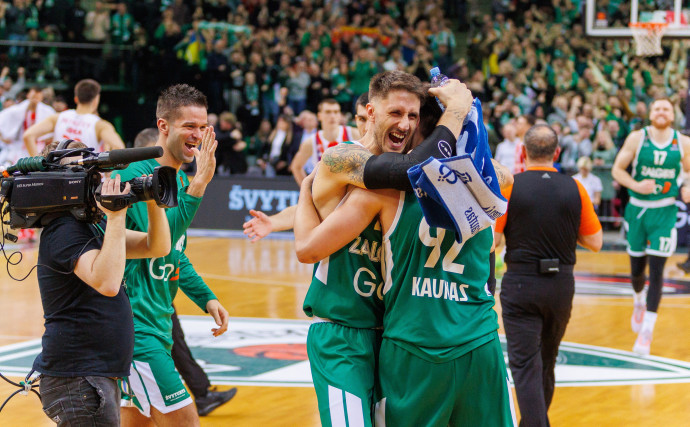 Zalgiris go on a 13-0 run in the fourth quarter to defeat Crvena Zvezda 