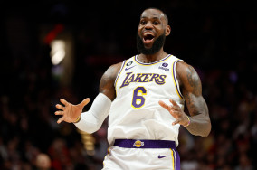 LeBron James' milestone game hits outrageous ticket prices