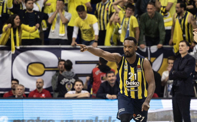 'Do the right thing': How Dyshawn Pierre, Fenerbahce have pushed Olympiacos to the limit