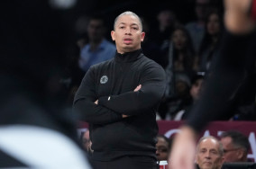 Phoenix Suns will try to lure Tyronn Lue away from the Clippers