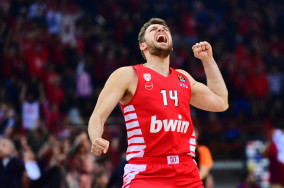 Unlikely MVP story: how Sasha Vezenkov almost left Olympiacos before his rise