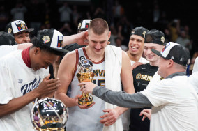 Magic Johnson says Nikola Jokic changes basketball like Jordan, others